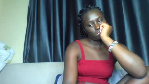 Snapshot of azaelia_iris chatting on 10, 5, 2026 azaelia_iris online show from 10, 5, 2026