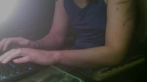 Snapshot of azinn chatting on 3, 12, 2025 Zin online show from 3, 12, 2025