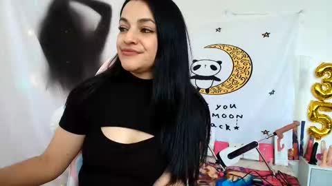 Snapshot of azucenaxxxgp chatting on 3, 6, 2026 Azucena R online show from 3, 6, 2026