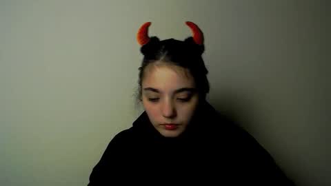 azumi_chan_ online show from 14, 10, 2025