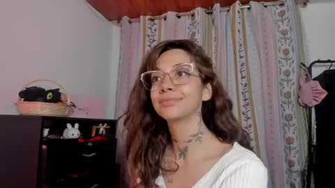 Snapshot of azumi_saan chatting on 22, 6, 2026 azumi saan online show from 22, 6, 2026