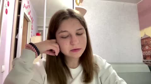 Snapshot of azzieheberly chatting on 13, 7, 2026 Niki online show from 13, 7, 2026