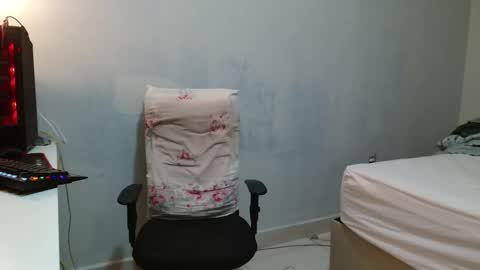 Snapshot of b0ycan chatting on 1, 2, 2026 b0ycan online show from 1, 2, 2026