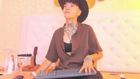 Anny online show from 12, 1, 2026