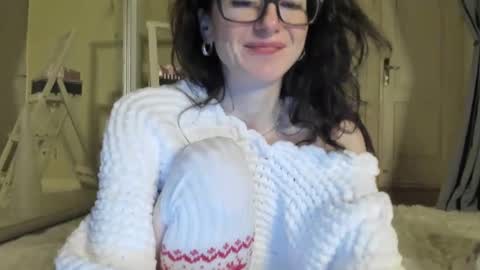 babby_jewel online show from 22, 12, 2024