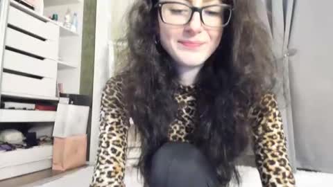 babby_jewel online show from 14, 11, 2025