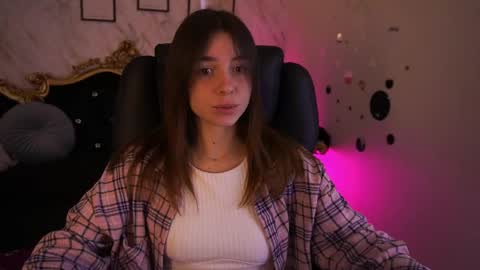 Snapshot of babe_dollie chatting on 11, 5, 2026 Babe online show from 11, 5, 2026