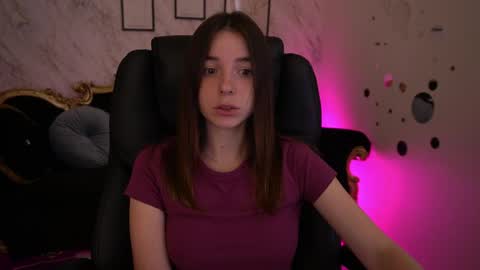 Snapshot of babe_dollie chatting on 30, 5, 2026 Babe online show from 30, 5, 2026