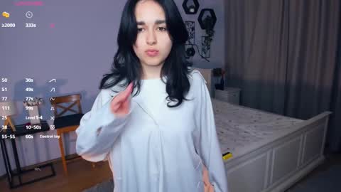 Snapshot of babe_on_fire chatting on 6, 10, 2025 Alice online show from 6, 10, 2025