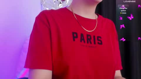 Queen B online show from 17, 10, 2025