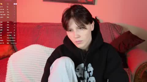 Snapshot of babees_eva chatting on 14, 9, 2025 Sweety Eva online show from 14, 9, 2025
