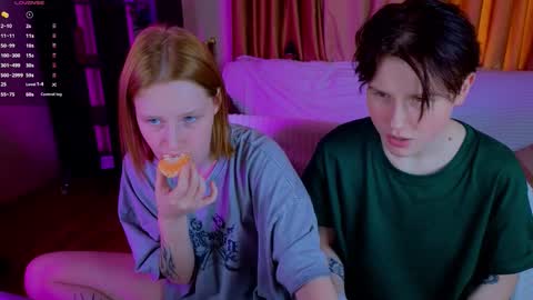Snapshot of babees_eva chatting on 9, 10, 2025 Sweety Eva online show from 9, 10, 2025