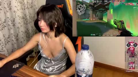 Jialyn online show from 27, 2, 2025