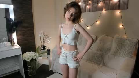 Snapshot of baby__project chatting on 25, 11, 2025 Shayna online show from 25, 11, 2025