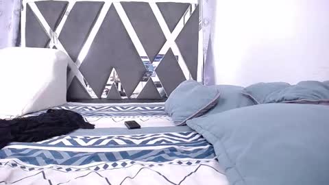 Snapshot of baby_brownsugar chatting on 20, 12, 2025 valentina online show from 20, 12, 2025