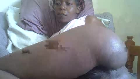 baby_facii online show from 11, 1, 2025