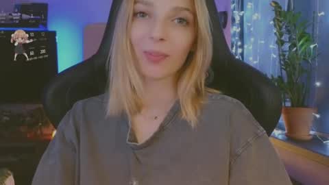 baby gopn1k online show from 27, 12, 2024