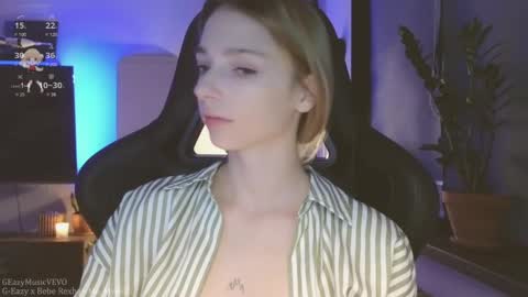 baby gopn1k online show from 27, 1, 2025