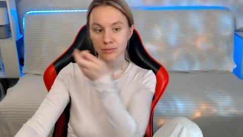 Snapshot of baby_kitte chatting on 24, 4, 2026 baby_kitte online show from 24, 4, 2026