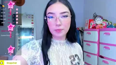 Snapshot of baby_lily1 chatting on 10, 10, 2025 lily online show from 10, 10, 2025