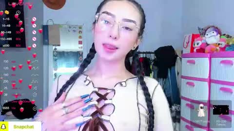 Snapshot of baby_lily1 chatting on 20, 10, 2025 lily online show from 20, 10, 2025