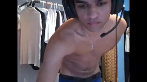 Snapshot of baby_mooonx chatting on 9, 1, 2026 adrian online show from 9, 1, 2026