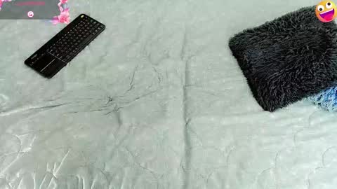 Snapshot of baby_rouss chatting on 11, 10, 2025 Baby-Rouss online show from 11, 10, 2025