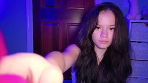 babyaves online show from 10, 10, 2025