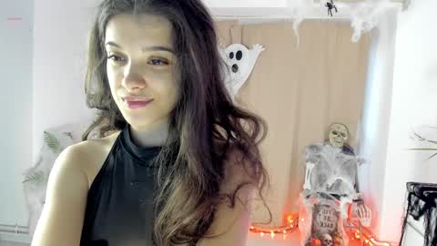 Snapshot of babyaylin chatting on 25, 10, 2025 Aylin  online show from 25, 10, 2025