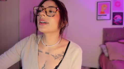 Snapshot of babychaos_ chatting on 29, 5, 2026 Mariana online show from 29, 5, 2026