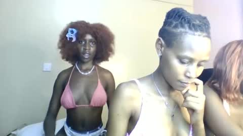 Snapshot of babydoll_230 chatting on 1, 4, 2026 Babydoll 230 online show from 1, 4, 2026