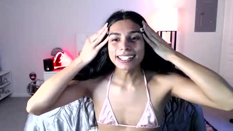 Snapshot of babyempathy chatting on 14, 2, 2025 akira online show from 14, 2, 2025