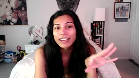 Snapshot of babyempathy chatting on 15, 9, 2025 akira online show from 15, 9, 2025