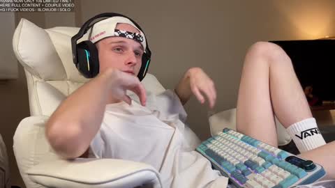 Big cock boy online show from 24, 12, 2024