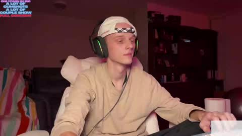 Big cock boy online show from 19, 1, 2025