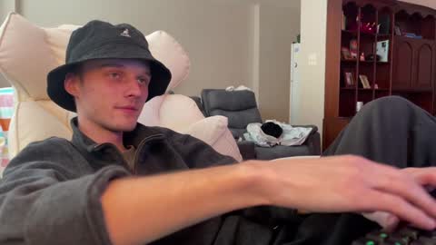 Big cock boy online show from 28, 1, 2025