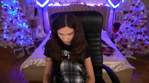 Sasha online show from 19, 12, 2024