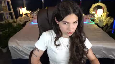 Snapshot of babyflowerr chatting on 15, 6, 2026 Sasha online show from 15, 6, 2026