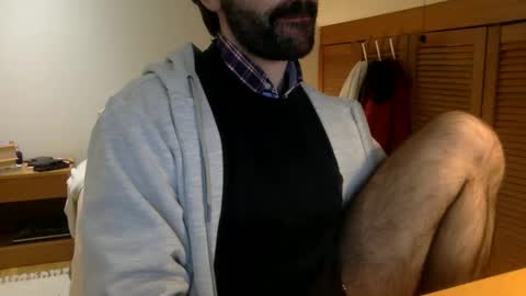 Snapshot of babyhardy chatting on 5, 1, 2025 Tom A.    online show from 5, 1, 2025