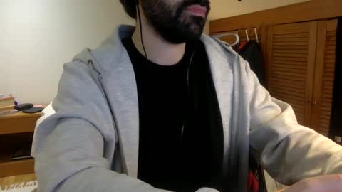 Snapshot of babyhardy chatting on 7, 1, 2025 Tom A.    online show from 7, 1, 2025