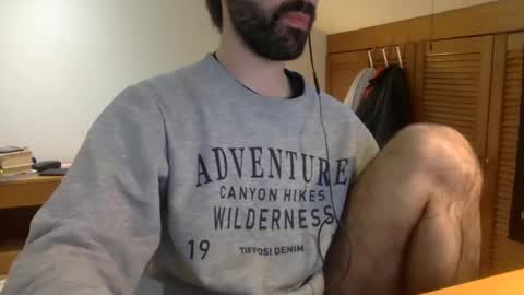 Snapshot of babyhardy chatting on 8, 1, 2025 Tom A.    online show from 8, 1, 2025