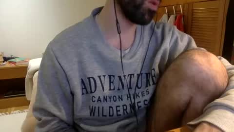 Snapshot of babyhardy chatting on 22, 1, 2025 Tom A.    online show from 22, 1, 2025