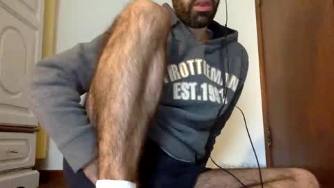 Snapshot of babyhardy chatting on 1, 2, 2025 Tom A.    online show from 1, 2, 2025