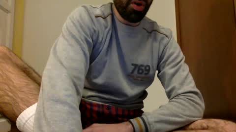 Snapshot of babyhardy chatting on 2, 2, 2025 Tom A.    online show from 2, 2, 2025