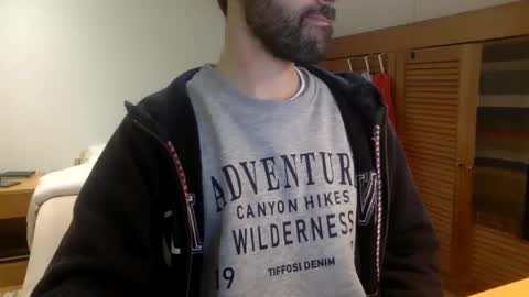 Snapshot of babyhardy chatting on 23, 2, 2025 Tom A.    online show from 23, 2, 2025