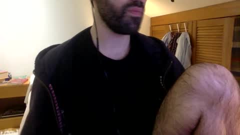 Snapshot of babyhardy chatting on 25, 2, 2025 Tom A.    online show from 25, 2, 2025