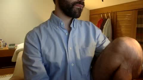 Snapshot of babyhardy chatting on 7, 3, 2025 Tom A.    online show from 7, 3, 2025