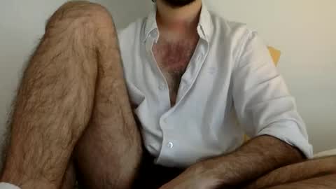 Snapshot of babyhardy chatting on 13, 9, 2025 Tom A.    online show from 13, 9, 2025