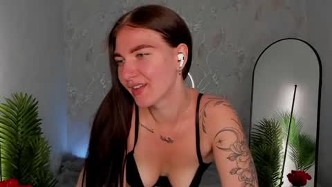 Snapshot of babyisperfect chatting on 24, 6, 2026 Sophia online show from 24, 6, 2026