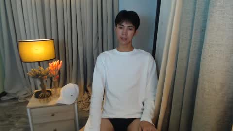 Snapshot of babymasterbater chatting on 4, 3, 2025 call me james online show from 4, 3, 2025